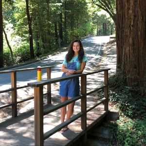 Meet your Posher, Hannah